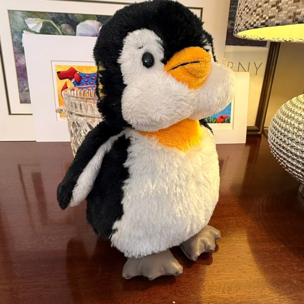Ganz Penguin Plush Toy / Stuffed Animal - Excellent condition
